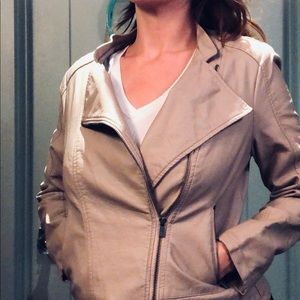 NWOT Dusty Rose Vegan Leather Jacket